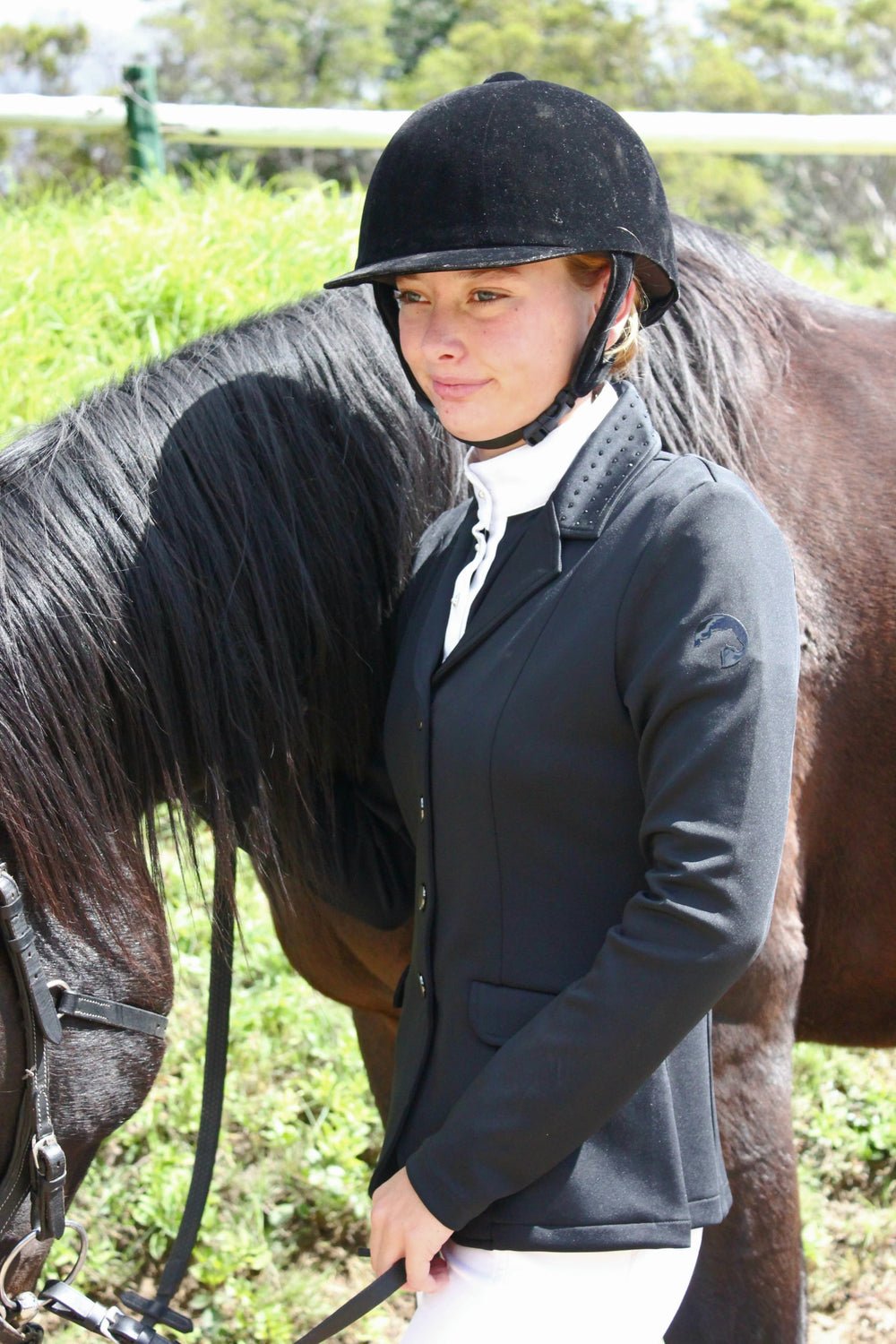 Jacket Solo Diamante Collar - Image 2
