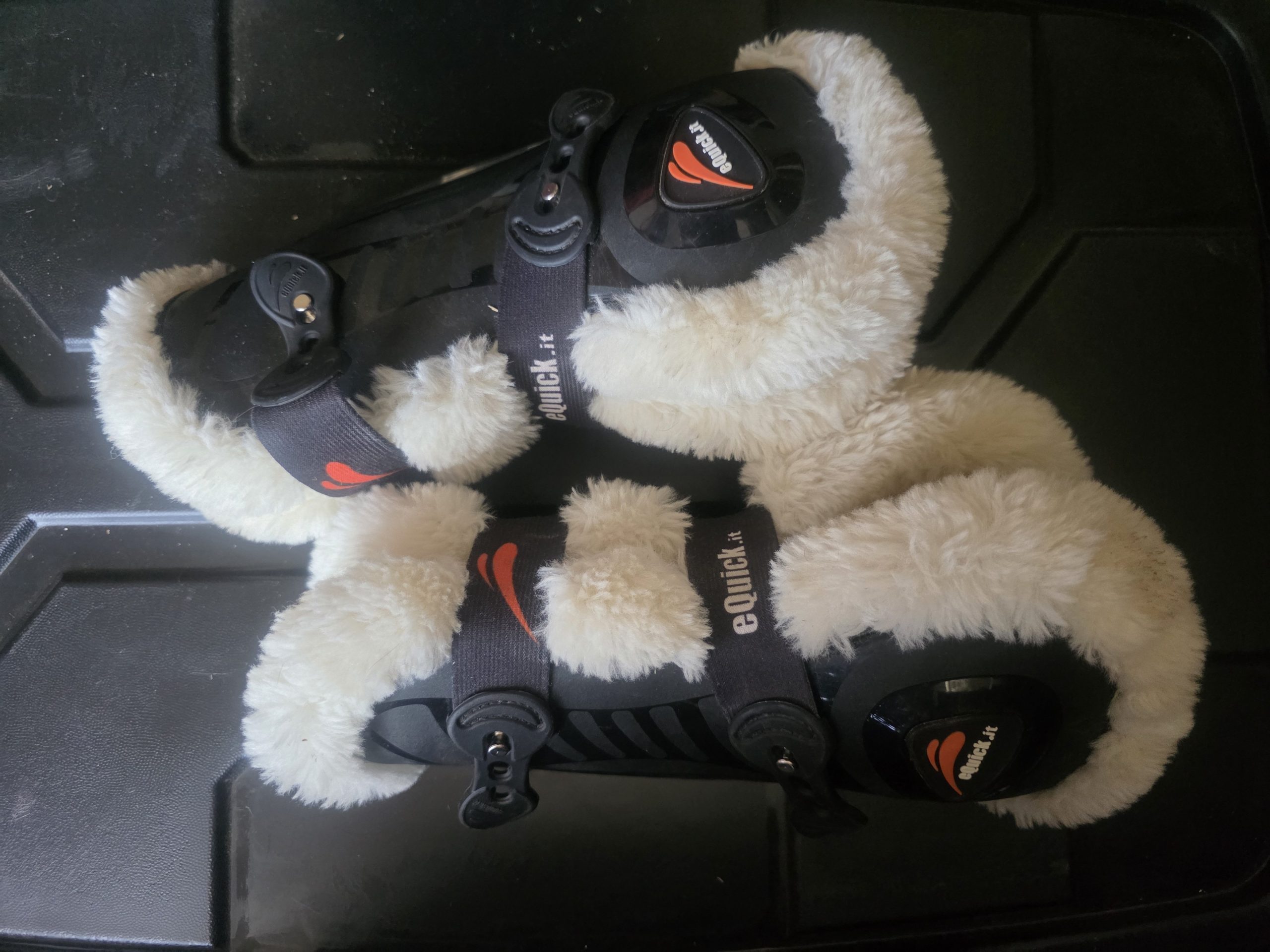 eQuick.it Tendon Boot Set Large Pre-Loved