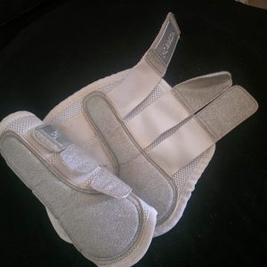 Preloved Glitter Brushing Boots – White & Silver