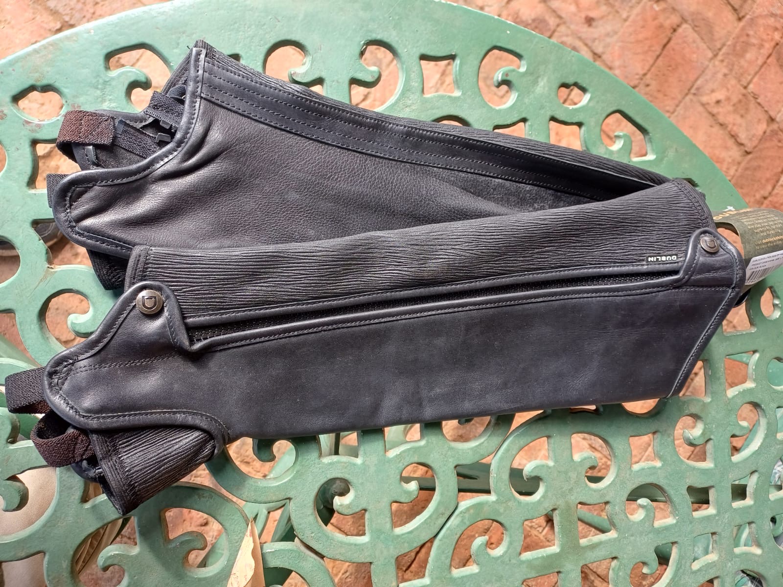 Preloved Dublin Evolution Side Zip Half Chaps – Black | Large Tall