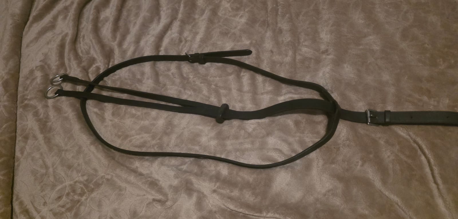 M7 Plain Black Martingale(Cob) - Image 2
